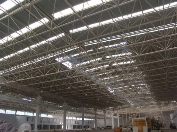 广水网架工程施工中需要注意哪些事项？