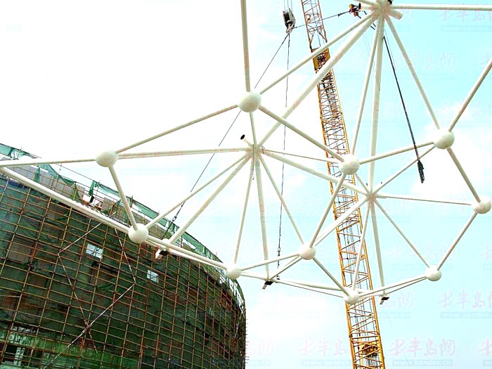 广水体育馆网架安装